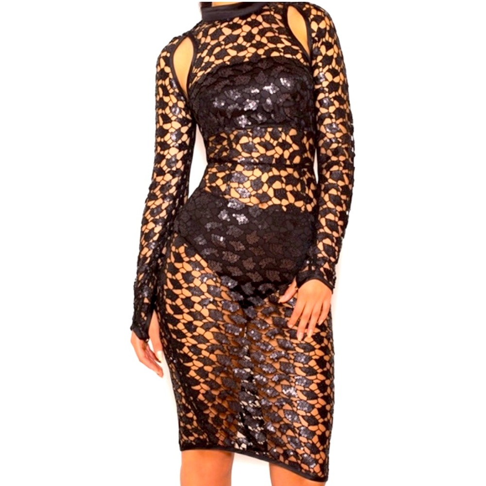 House of CB London Crotchet Sequin Dress w Open Shoulders.